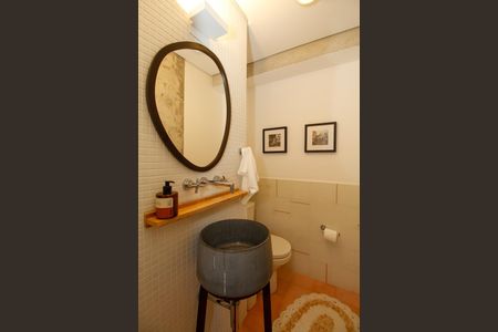 Apartamento à venda com 90m², 2 quartos e 2 vagasLavabo