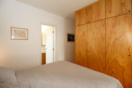Apartamento à venda com 90m², 2 quartos e 2 vagasSuíte 1
