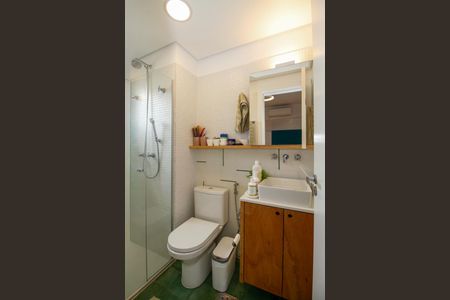 Apartamento à venda com 90m², 2 quartos e 2 vagasBanheiro da Suíte 1
