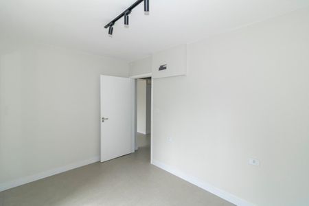 Apartamento à venda com 66m², 2 quartos e 1 vagaQuarto 2