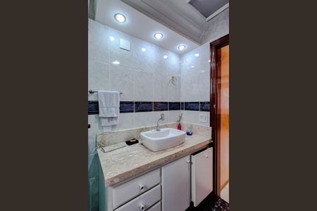 Apartamento à venda com 110m², 3 quartos e 1 vagaBanheiro da Suíte