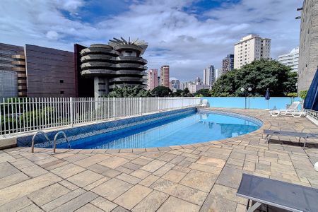 Apartamento à venda com 110m², 3 quartos e 1 vagaÁrea comum - Piscina