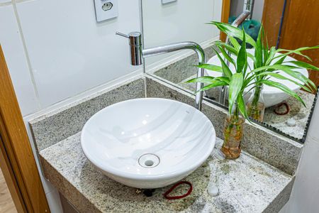 Apartamento à venda com 50m², 2 quartos e 2 vagasBanheiro