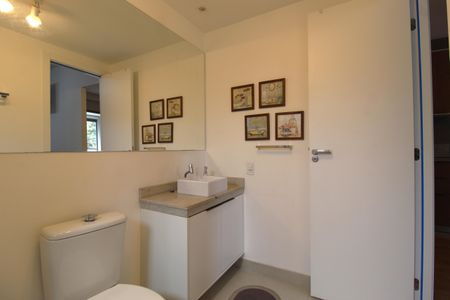 Apartamento à venda com 37m², 1 quarto e sem vagaBanheiro da Suíte
