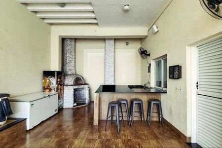 Casa de condomínio à venda com 120m², 3 quartos e 2 vagasÁrea comum - Churrasqueira