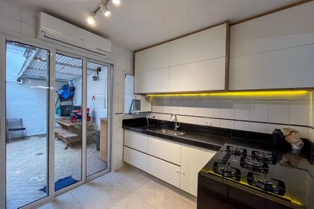 Casa de condomínio à venda com 120m², 3 quartos e 2 vagasCozinha