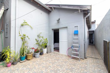 Casa à venda com 131m², 2 quartos e 1 vaga Casa à venda com 131m², 2 quartos e 1 vagaÁrea de Serviço