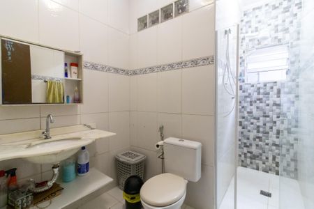 Casa à venda com 131m², 2 quartos e 1 vaga Casa à venda com 131m², 2 quartos e 1 vagaBanheiro