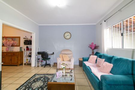 Casa à venda com 131m², 2 quartos e 1 vaga Casa à venda com 131m², 2 quartos e 1 vagaSala