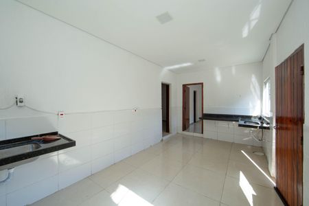 Apartamento para alugar com 130m², 2 quartos e sem vaga Apartamento para alugar com 130m², 2 quartos e sem vagaCOZINHA