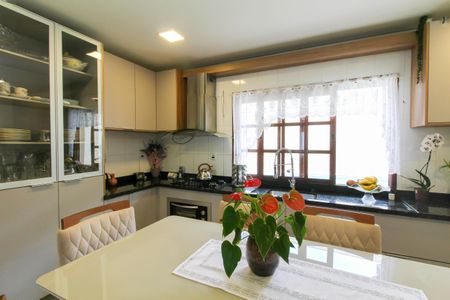 Casa à venda com 144m², 3 quartos e 1 vagaCozinha