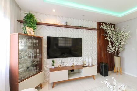 Sala de casa à venda com 3 quartos, 144m² em Fátima, Canoas