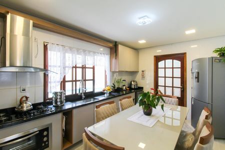 Casa à venda com 144m², 3 quartos e 1 vagaCozinha