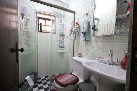 Casa à venda com 292m², 4 quartos e 2 vagasBanheiro