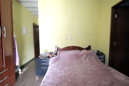 Casa à venda com 292m², 4 quartos e 2 vagasQuarto Suíte