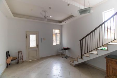 Sala de casa à venda com 3 quartos, 140m² em Ingá, Niterói