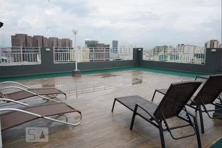 Studio para alugar com 30m², 1 quarto e 1 vagaPiscina