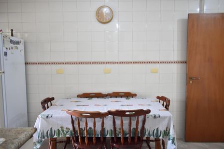 Apartamento à venda com 138m², 3 quartos e 2 vagasCozinha