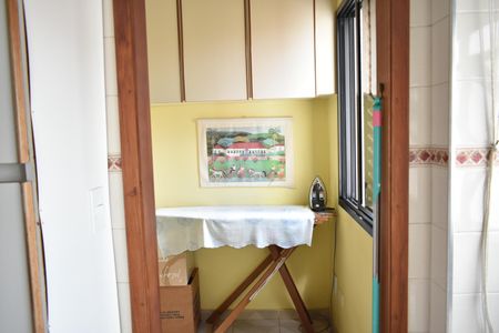 Apartamento à venda com 138m², 3 quartos e 2 vagasQuarto de Serviço