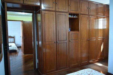 Apartamento à venda com 138m², 3 quartos e 2 vagasSuíte