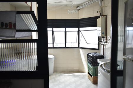 Apartamento à venda com 138m², 3 quartos e 2 vagasÁrea de Serviço