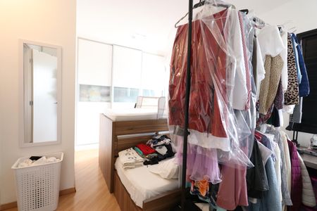 Apartamento à venda com 68m², 2 quartos e sem vagaSuite 