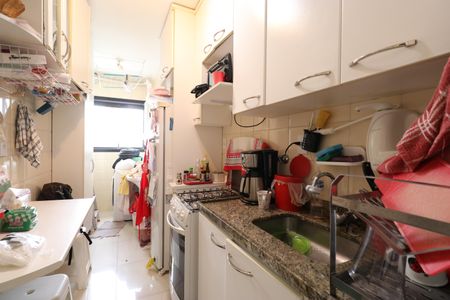 Apartamento à venda com 68m², 2 quartos e sem vagaCozinha e Área de Serviço