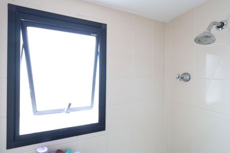 Apartamento à venda com 68m², 2 quartos e sem vagaBanheiro da Suíte