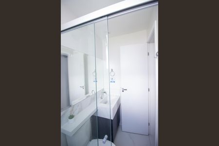 Banheiro da Suíte de apartamento à venda com 3 quartos, 144m² em Cabral, Contagem