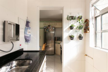 Apartamento à venda com 56m², 2 quartos e 1 vagaÁrea de Serviço