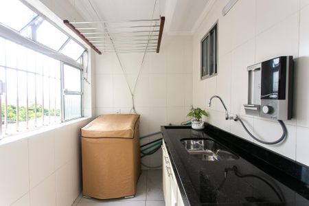 Apartamento à venda com 56m², 2 quartos e 1 vagaÁrea de Serviço