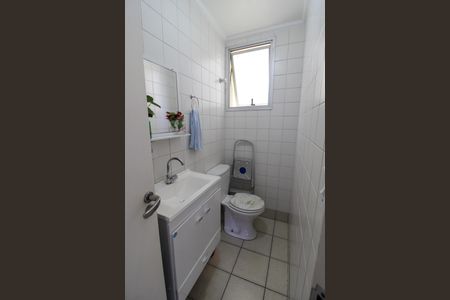 Lavabo de apartamento à venda com 2 quartos, 67m² em Jardim Ivana, São Paulo