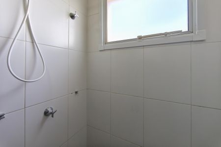 Apartamento para alugar com 50m², 2 quartos e 1 vaga Apartamento para alugar com 50m², 2 quartos e 1 vagaBanheiro