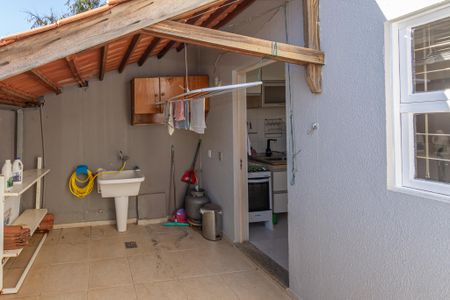 Casa de condomínio para alugar com 78m², 2 quartos e 1 vagaÁrea de Serviço