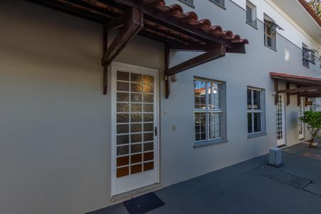 Casa de condomínio para alugar com 78m², 2 quartos e 1 vagaFachada