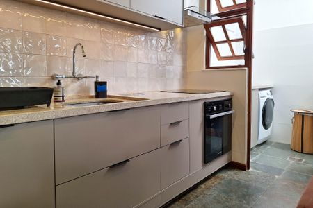 Casa de condomínio à venda com 81m², 2 quartos e 1 vaga Casa de condomínio à venda com 81m², 2 quartos e 1 vagaCozinha