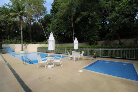 Apartamento para alugar com 62m², 2 quartos e 1 vagaÁrea comum - Piscina