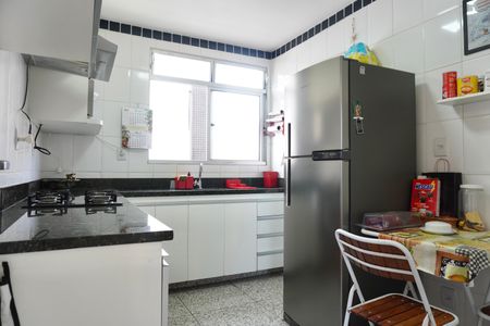 Apartamento à venda com 146m², 3 quartos e 2 vagasCozinha