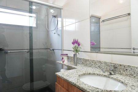 Apartamento à venda com 146m², 3 quartos e 2 vagasBanheiro da Suíte