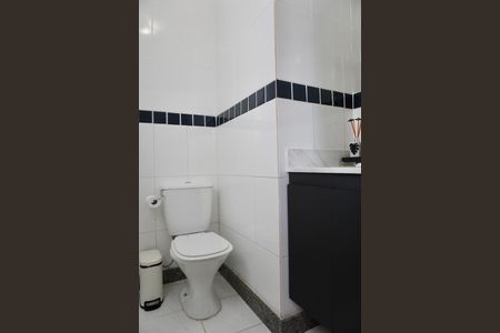 Apartamento à venda com 146m², 3 quartos e 2 vagasSuíte 2 - Banheiro