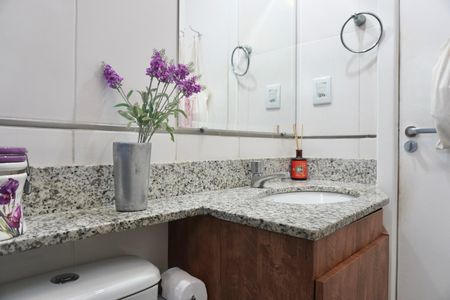 Apartamento à venda com 146m², 3 quartos e 2 vagasBanheiro da Suíte