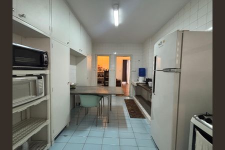 Apartamento para alugar com 115m², 3 quartos e 1 vaga