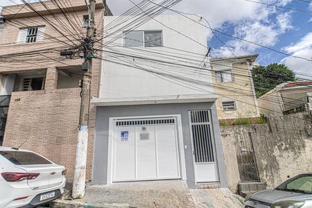 Casa à venda com 81m², 2 quartos e 1 vagafachada