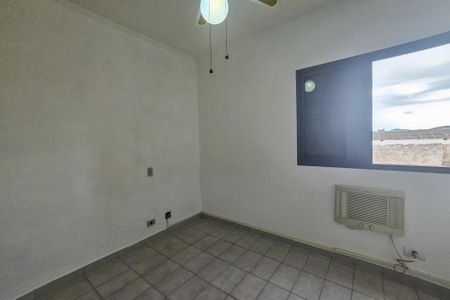 Apartamento para alugar com 3 quartos, 71m² em Jardim Enseada, Guarujá