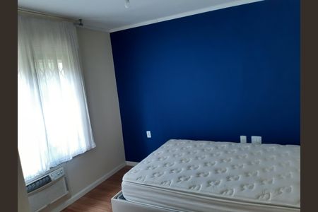 Quarto de apartamento à venda com 1 quarto, 48m² em Petrópolis, Porto Alegre