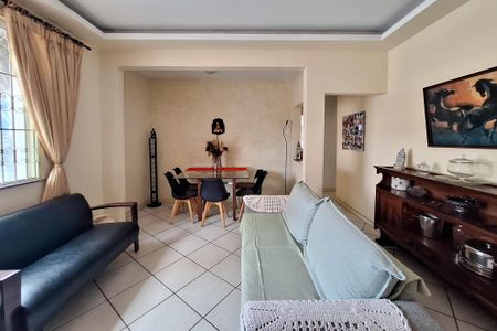 Apartamento à venda com 100m², 3 quartos e sem vagaSala