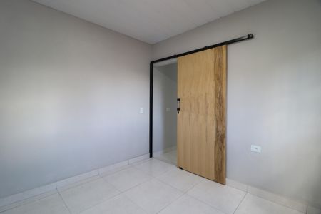 Casa para alugar com 115m², 2 quartos e 2 vagasQuarto 1