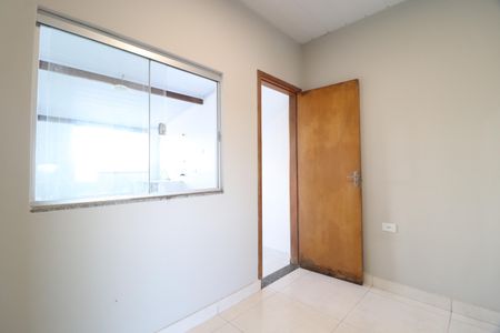 Casa para alugar com 115m², 2 quartos e 2 vagasSala 2