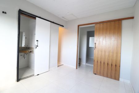 Casa para alugar com 115m², 2 quartos e 2 vagasQuarto 2 - Suíte