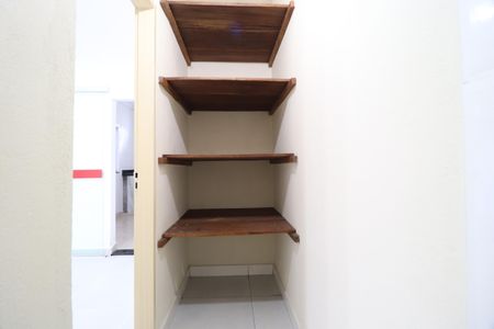 Casa para alugar com 115m², 2 quartos e 2 vagasBanheiro Social